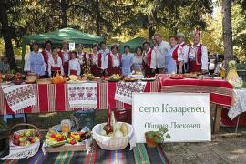 Masters of the hen soup competed at the eighth edition of the Hen soup fest in Kozarevets